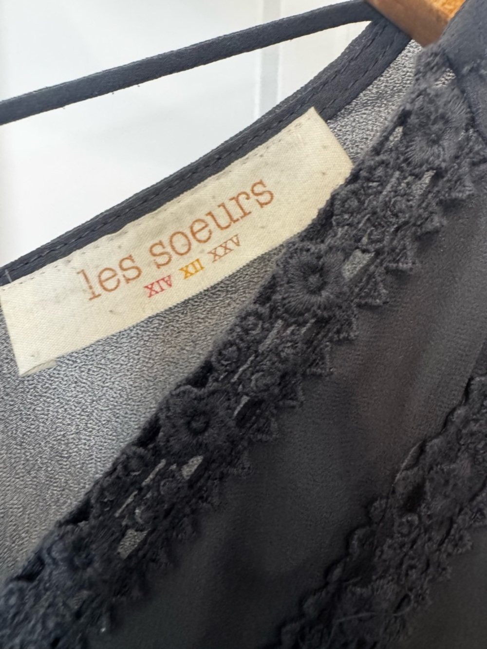 Les Soeurs Dark Grey Sheer Lace-Trim Peasant Blouse - Like New! - Picture 2 of 4